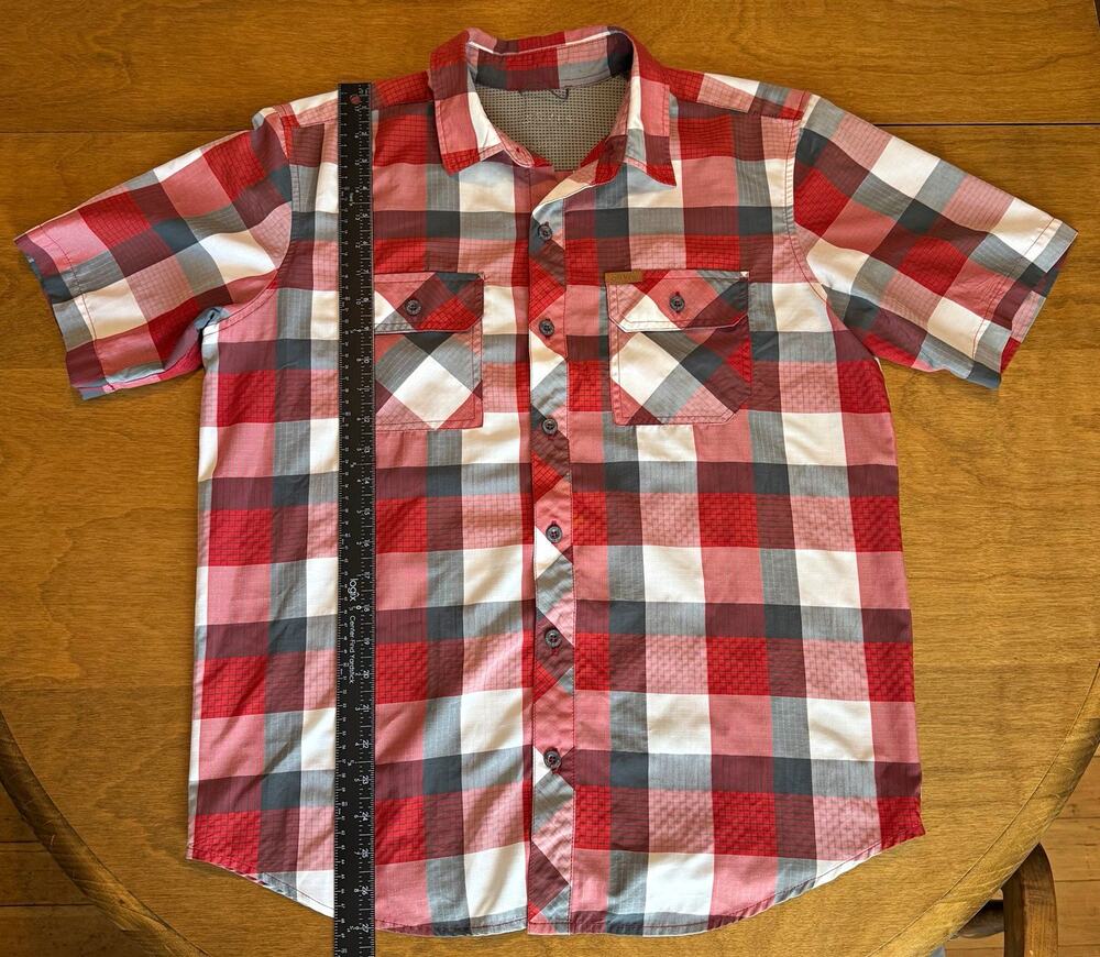 Orvis Men's M Regular Red Gray White Plaid Cotton Short Sleeve Button-Up Pockets